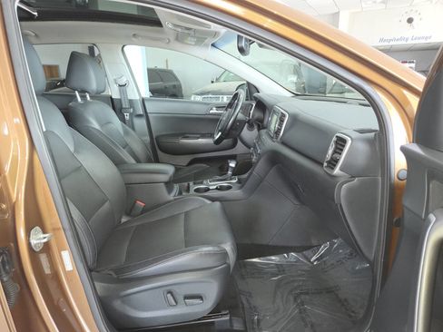 Used 2017 Kia Sportage EX w/ EX Technology Package AWD/4WD image 28