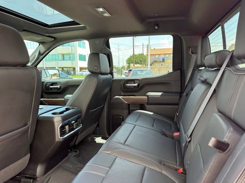 Used 2022 Chevrolet Silverado 1500 High Country w/ LPO, Dark Essentials Package RWD image 15