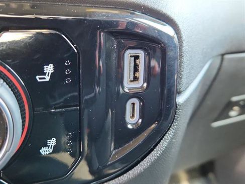 Used 2023 Chevrolet Silverado 1500 LT image 22