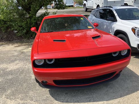 Used 2023 Dodge Challenger SXT w/ Blacktop Package image 2