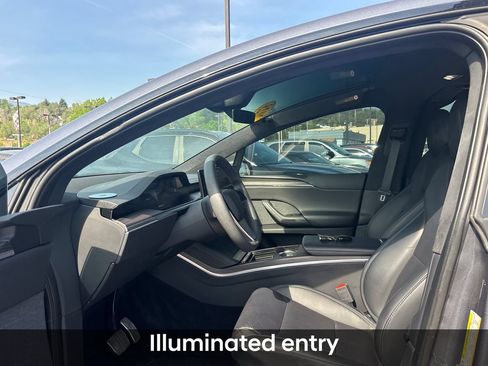 Used 2023 Tesla Model X AWD/4WD image 15
