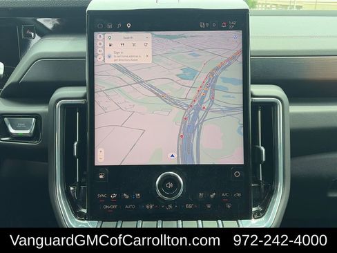 Used 2025 GMC Yukon XL Denali AWD/4WD image 20