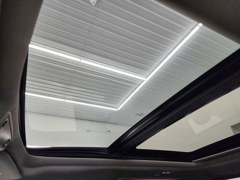 Used 2021 Ford F350 Lariat w/ Lariat Ultimate Package image 13