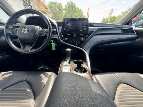Used 2024 Toyota Camry SE FWD image 29