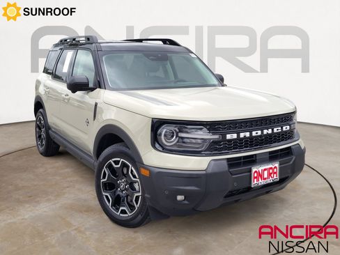 Used 2025 Ford Bronco Sport Outer Banks w/ Outer Banks Tech Package+ AWD/4WD image 1