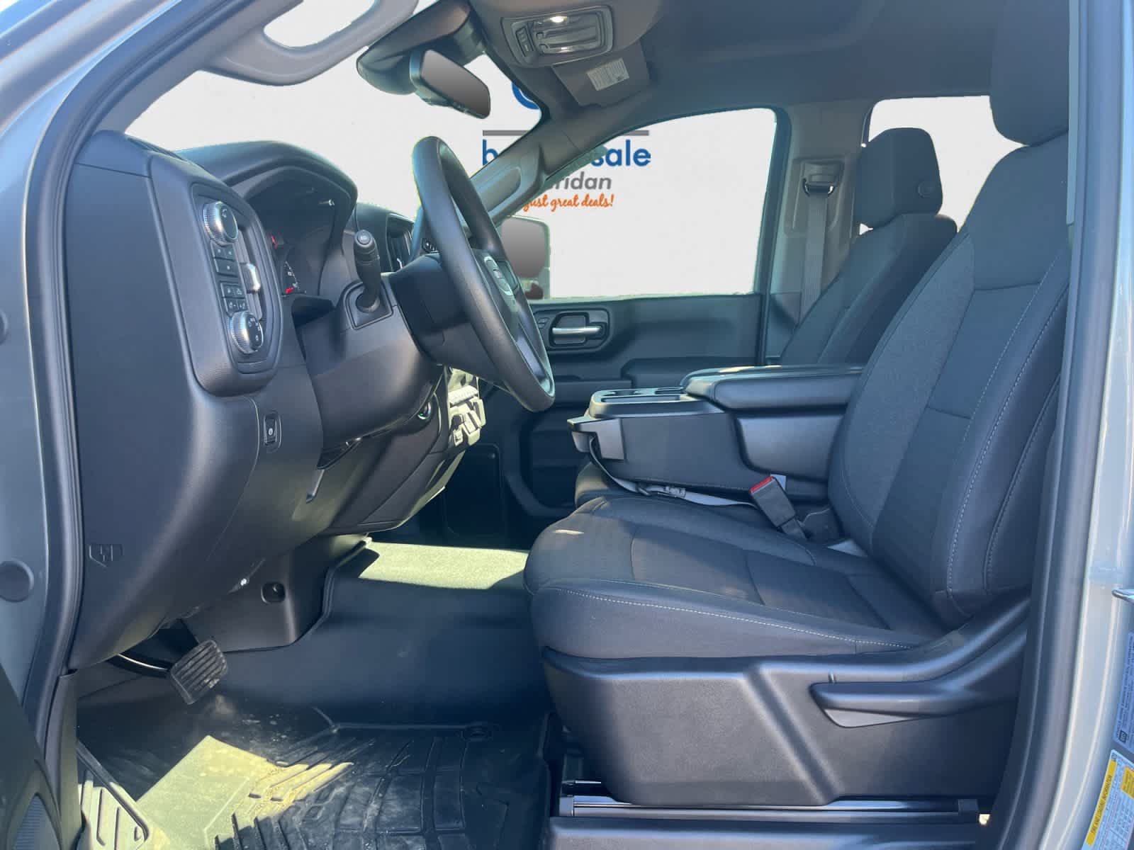 Used 2025 GMC Sierra 2500 Pro AWD/4WD image 7