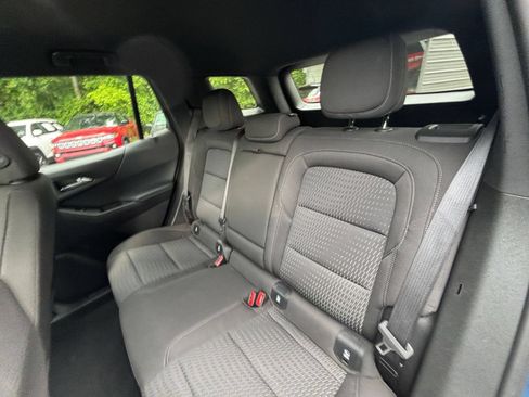 Used 2025 Chevrolet Equinox LT FWD image 33