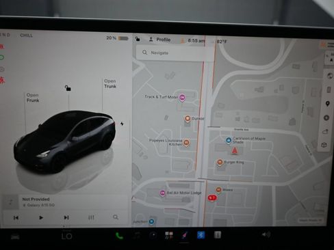 Used 2023 Tesla Model Y Performance AWD/4WD image 8