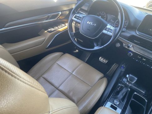 Used 2022 Kia Telluride SX w/ Towing Package image 15