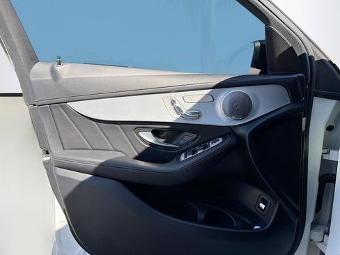 Used 2019 Mercedes-Benz GLC 43 AMG AMG GLC 43 image 22