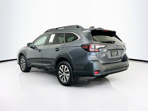 Used 2024 Subaru Outback Premium AWD/4WD image 5