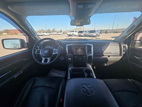 Used 2016 RAM 1500 Laramie w/ Convenience Group image 12