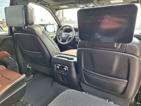 Used 2023 GMC Yukon Denali Ultimate w/ LPO, Floor Liner Package image 35