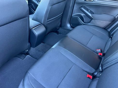 Used 2025 Honda Civic Sport image 12