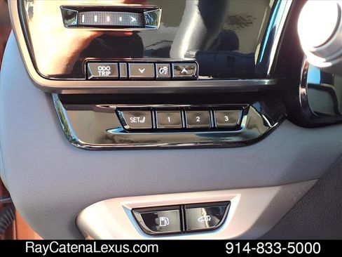 Certified 2024 Lexus RX 350 F Sport image 11