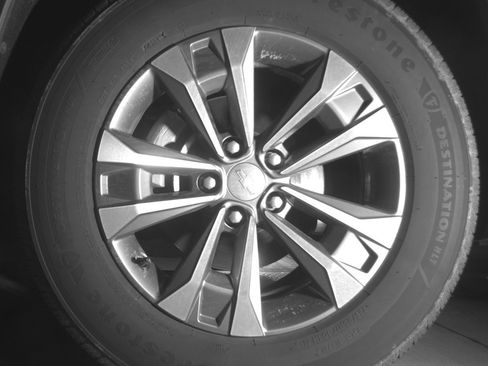 Used 2025 Chevrolet Equinox LT FWD image 12