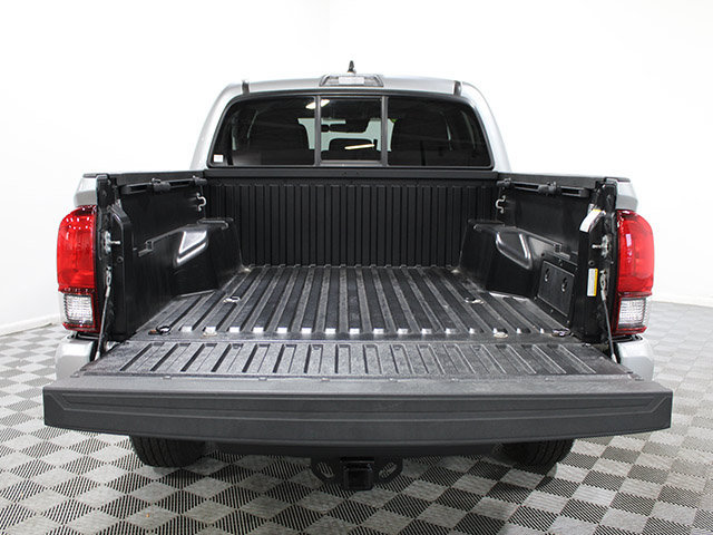 Certified 2023 Toyota Tacoma SR AWD/4WD image 15
