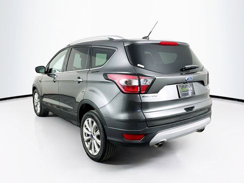 Used 2017 Ford Escape Titanium image 5