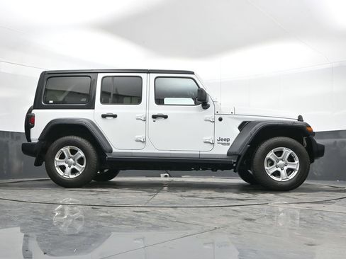 Used 2020 Jeep Wrangler Unlimited Sport S AWD/4WD image 47