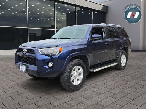 Used 2015 Toyota 4Runner SR5 AWD/4WD image 1