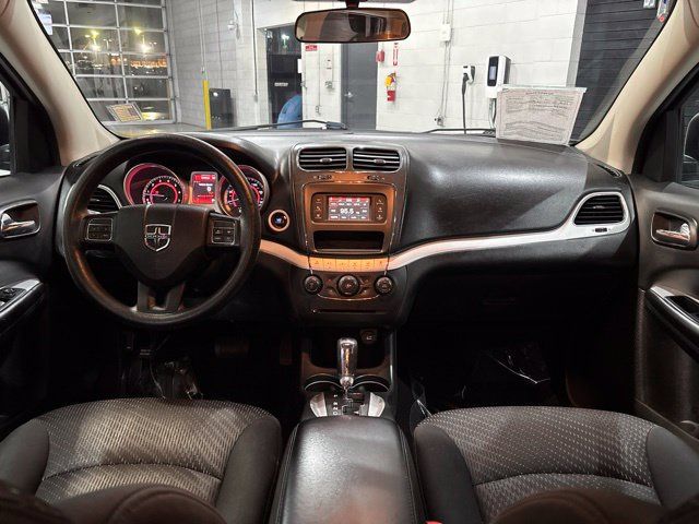 Used 2016 Dodge Journey SXT FWD image 10