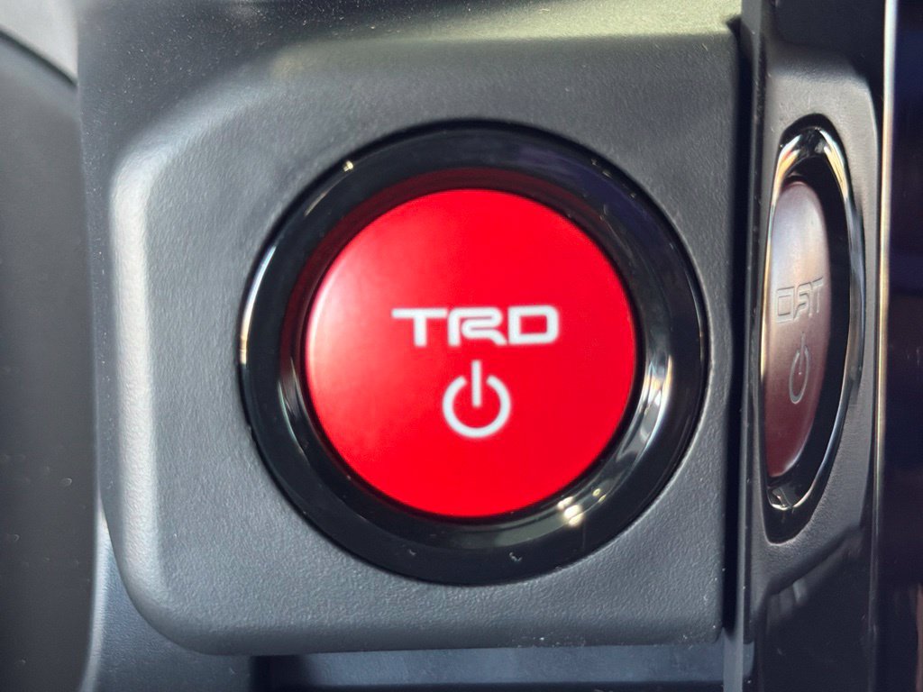 New 2026 Toyota Tacoma TRD Off-Road w/ TRD Off Road Upgrade Package AWD/4WD image 25