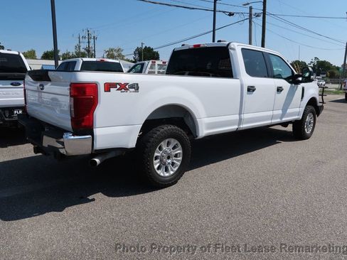 Used 2022 Ford F250 XLT w/ XLT Value Package AWD/4WD image 5
