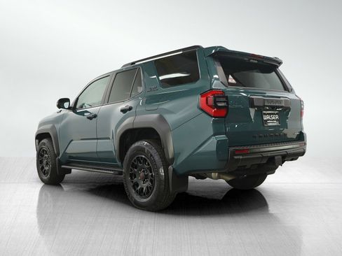 Used 2025 Toyota 4Runner TRD Off-Road Premium AWD/4WD image 4