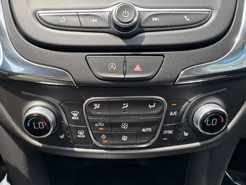 Certified 2024 Chevrolet Equinox LT AWD/4WD image 19