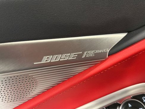 Used 2020 Chevrolet Corvette Stingray 2LT w/ 2LT Preferred Equipment Group RWD image 18