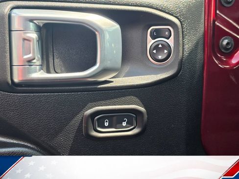 Used 2021 Jeep Wrangler Unlimited Sport AWD/4WD image 14