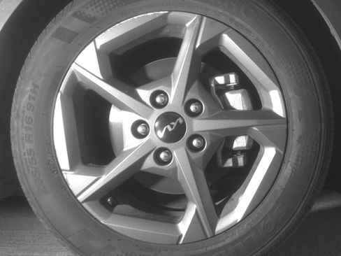Used 2025 Kia K4 FWD image 13