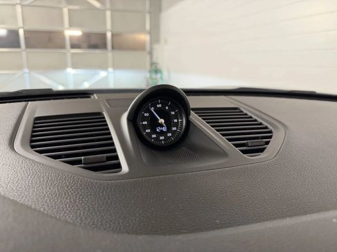 Used 2024 Porsche 911 Carrera T RWD image 19