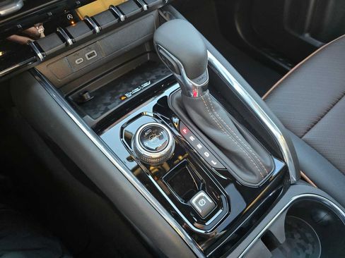 New 2026 GMC Canyon AT4 w/ Technology Plus Package image 32