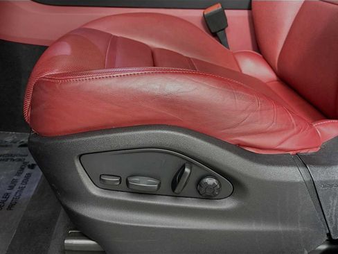 Certified 2023 Porsche Cayenne S Platinum w/ Premium Package Plus image 13