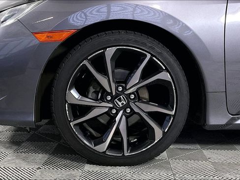 Used 2019 Honda Civic Sport image 8