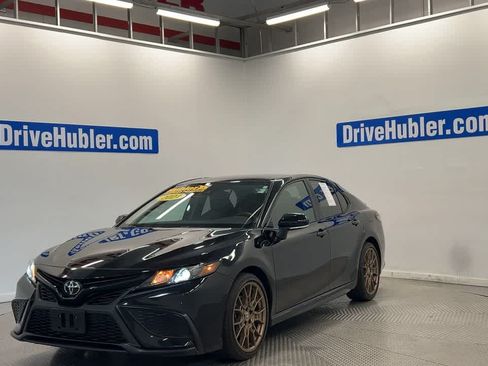Used 2024 Toyota Camry SE w/ Convenience Package AWD/4WD image 6