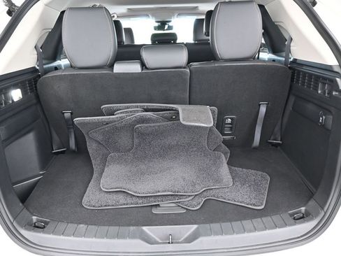 Used 2025 MAZDA CX-90 Plug-In Hybrid w/ Preferred AWD/4WD image 35