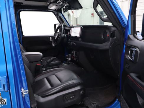 Used 2024 Jeep Wrangler Unlimited Rubicon AWD/4WD image 29