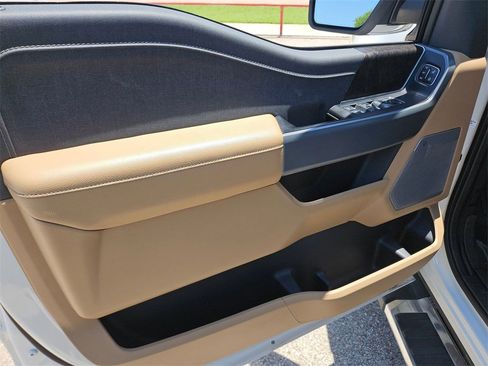 Used 2023 Ford F150 Lariat w/ Bed Utility Package image 15