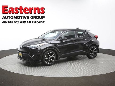Used 2020 Toyota C-HR XLE FWD image 55