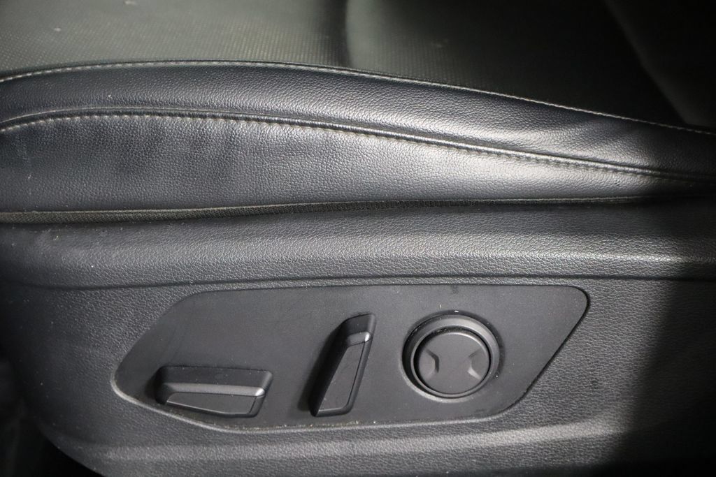 Used 2024 Kia Sportage EX FWD image 22