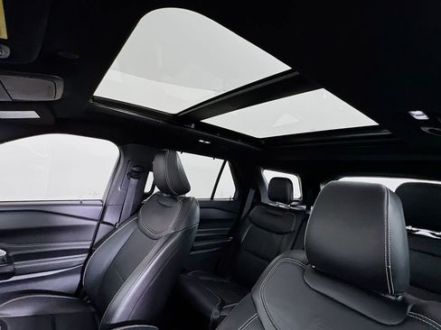 Used 2022 Ford Explorer ST w/ Equipment Group 401A image 22