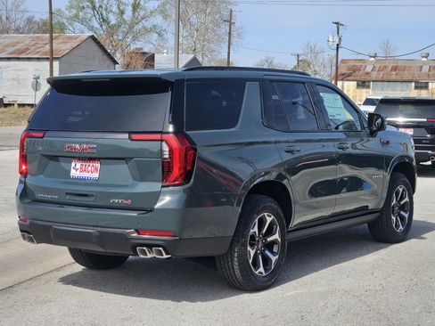 New 2026 GMC Yukon AT4 Ultimate image 3