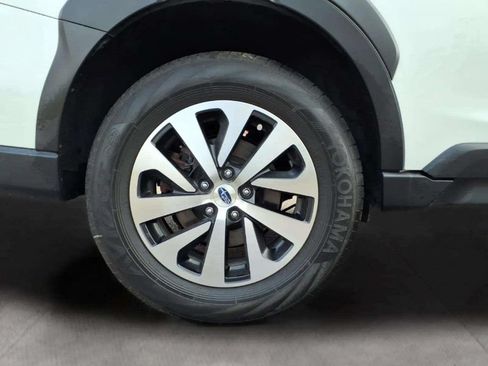 Used 2024 Subaru Outback Premium AWD/4WD image 20