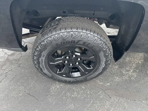 Used 2019 Chevrolet Silverado 1500 LT w/ All Star Edition AWD/4WD image 21