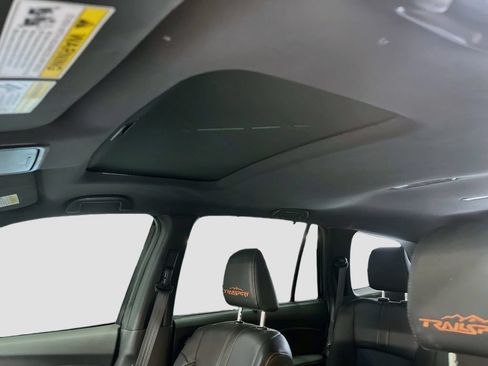 Used 2022 Honda Pilot TrailSport image 23