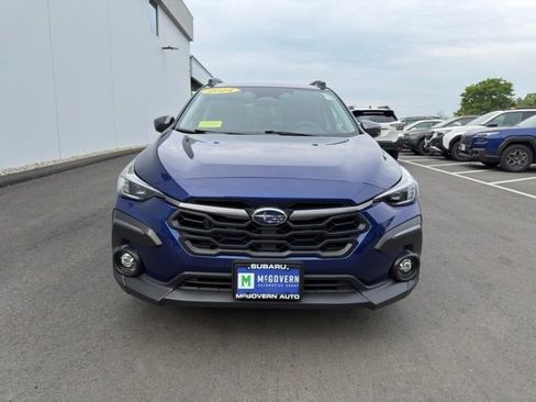Used 2024 Subaru Crosstrek 2.5i Limited AWD/4WD image 3