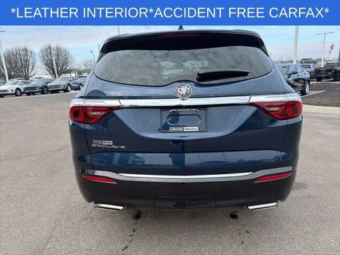 Used 2023 Buick Enclave Essence image 12