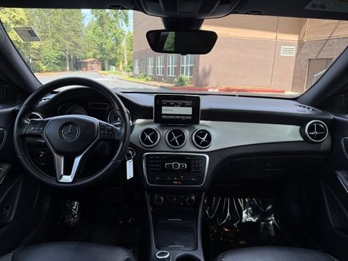 Used 2014 Mercedes-Benz CLA 250 4MATIC image 13
